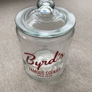 Byrd’s Famous Glass Cookie Jar 🍪